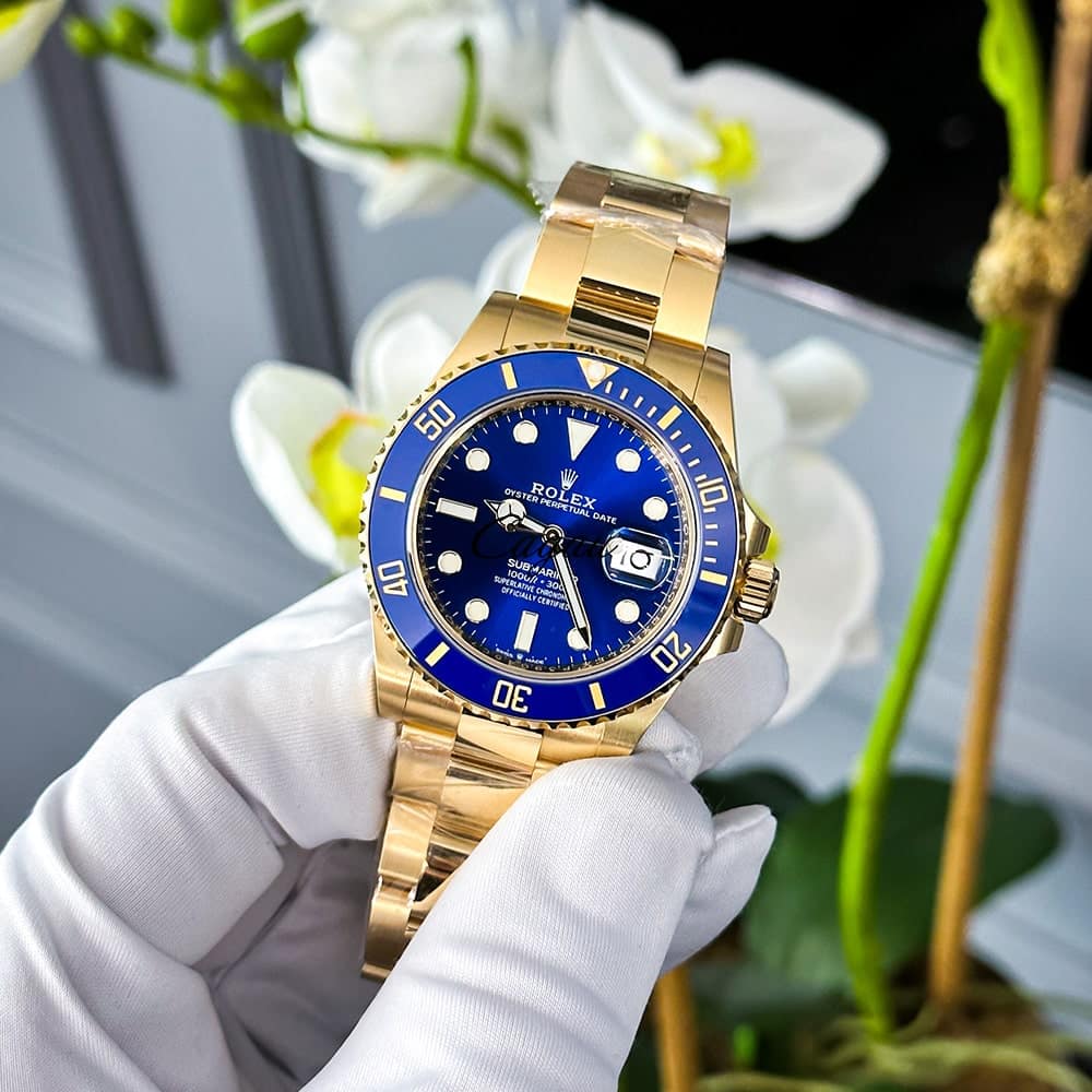 Rolex Submariner Date 41 mm 18ct žuto zlato Oyster Royal Blue Dial 2 1