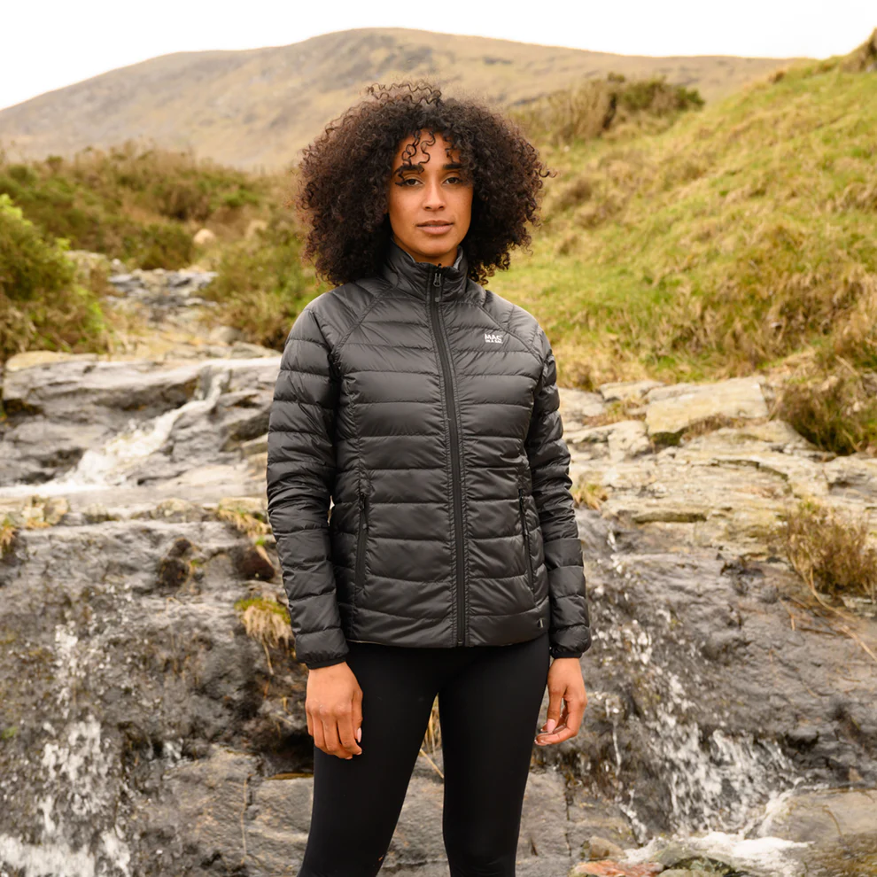 Elegantna pernata jakna