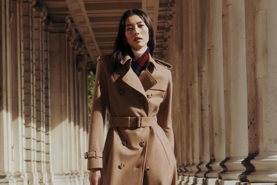 Burberry trenčkotovi